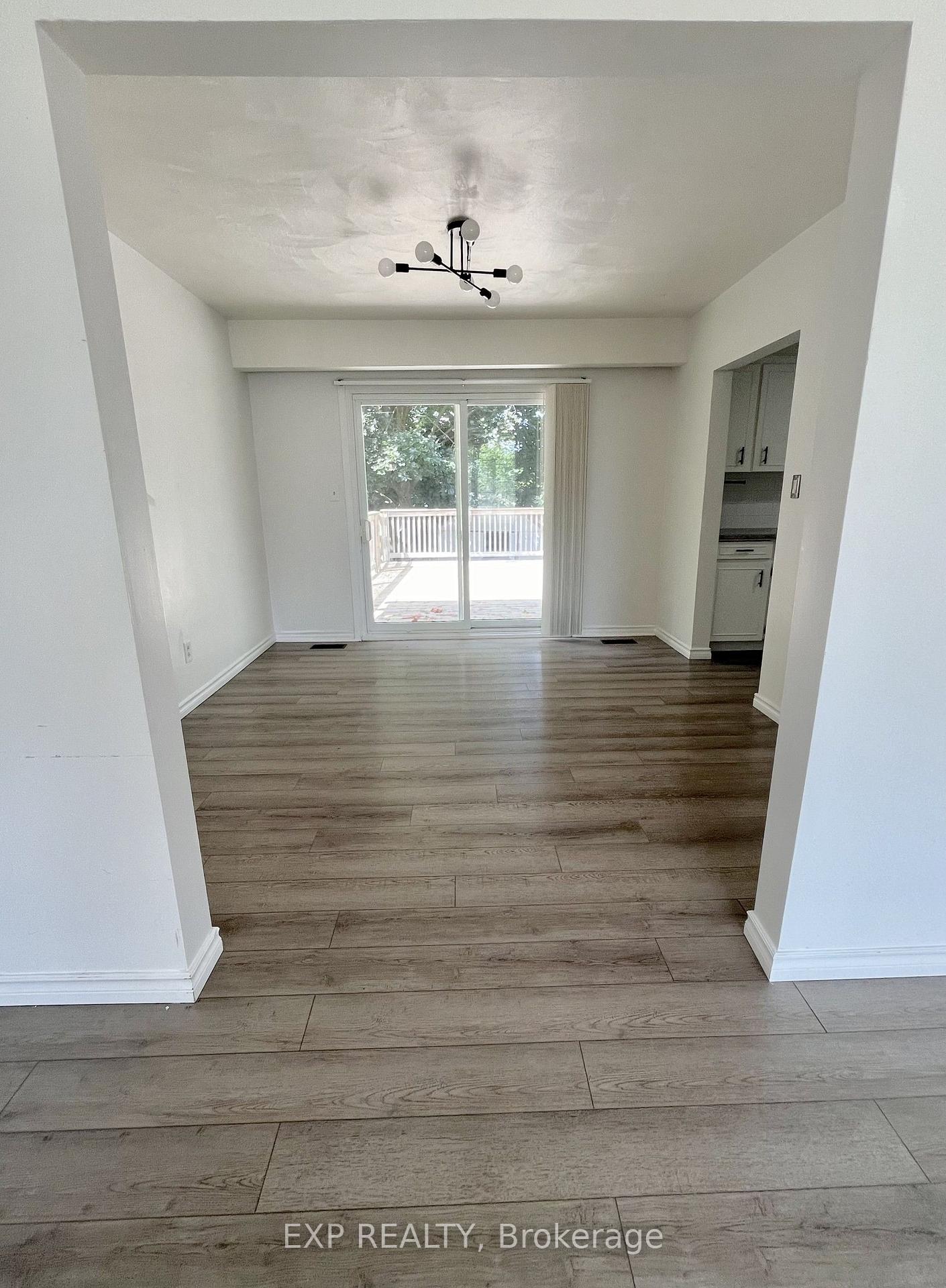 Photo 5 of Unit #Upper, 3388 Marlin Court, Lincoln, Lincoln-Jordan/Vineland — HOMEH