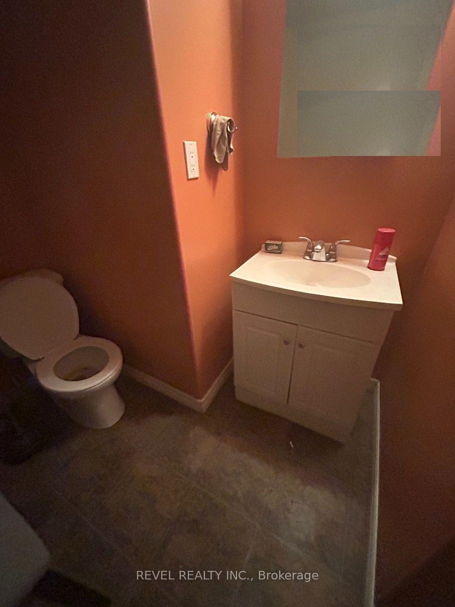 Photo 9 of 56 Strachan Avenue, Timmins, SP - Main Area — HOMEH