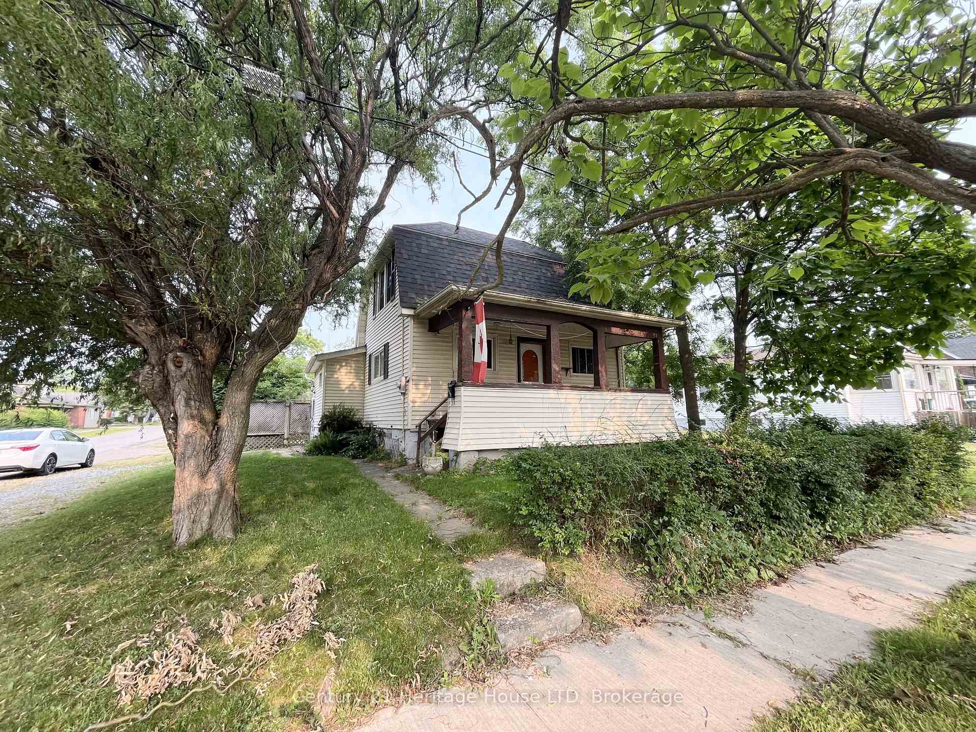 Photo 1 of 119 Pilkington Street, Thorold, Allanburg/Thorold South — HOMEH