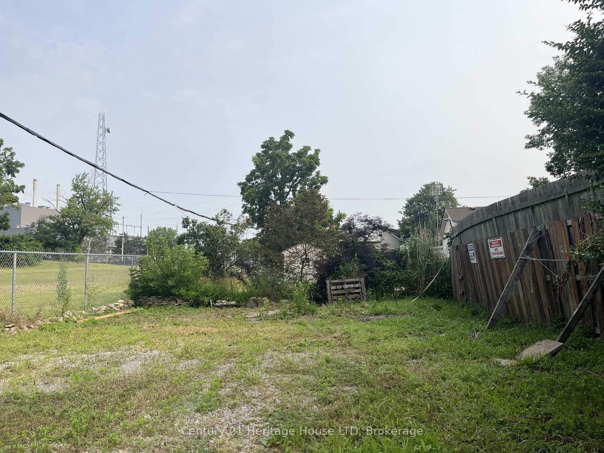 Photo 22 of 119 Pilkington Street, Thorold, Allanburg/Thorold South — HOMEH