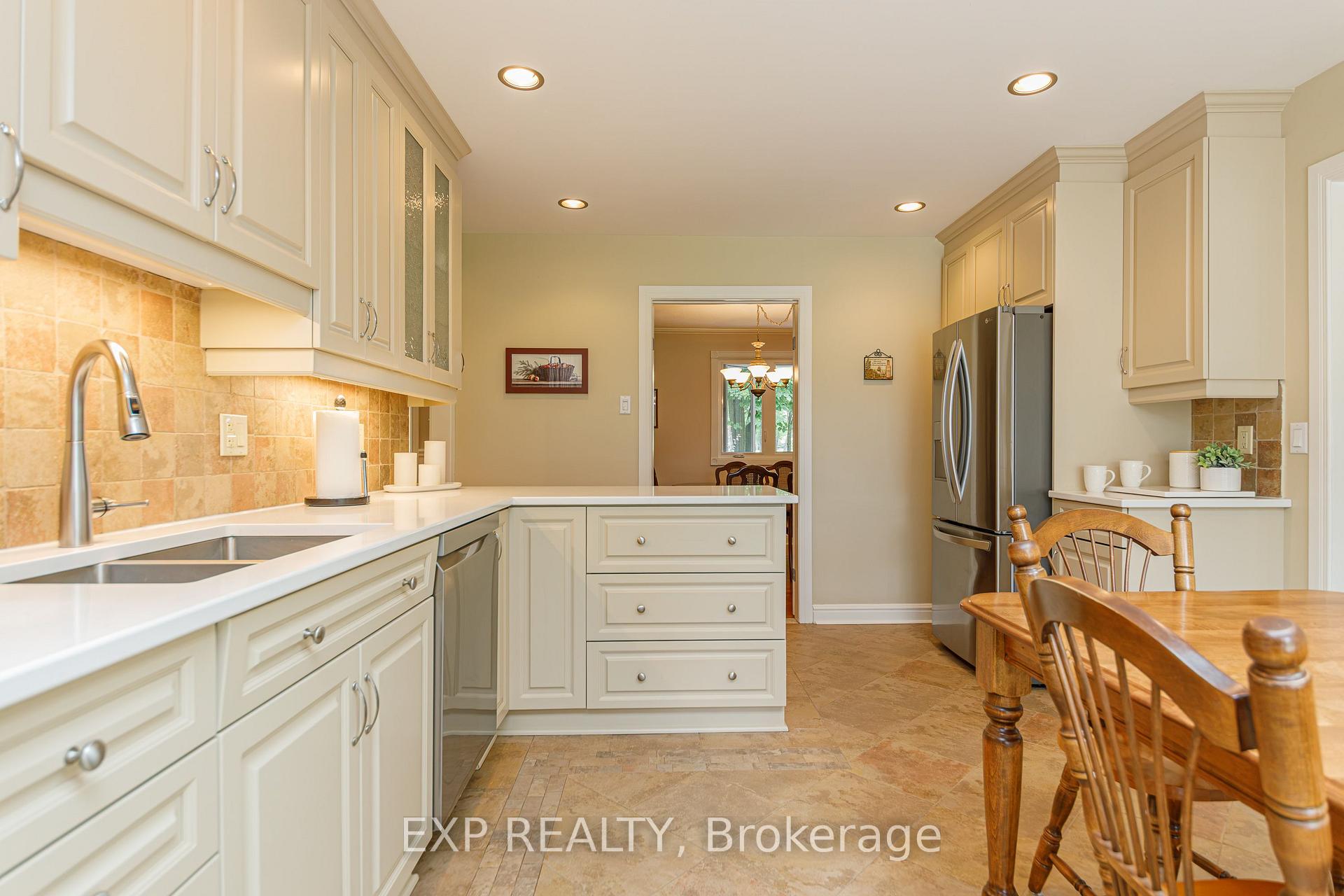Photo 9 of 1299 Fairway Drive, Ottawa, Manotick South to Roger Stevens — HOMEH