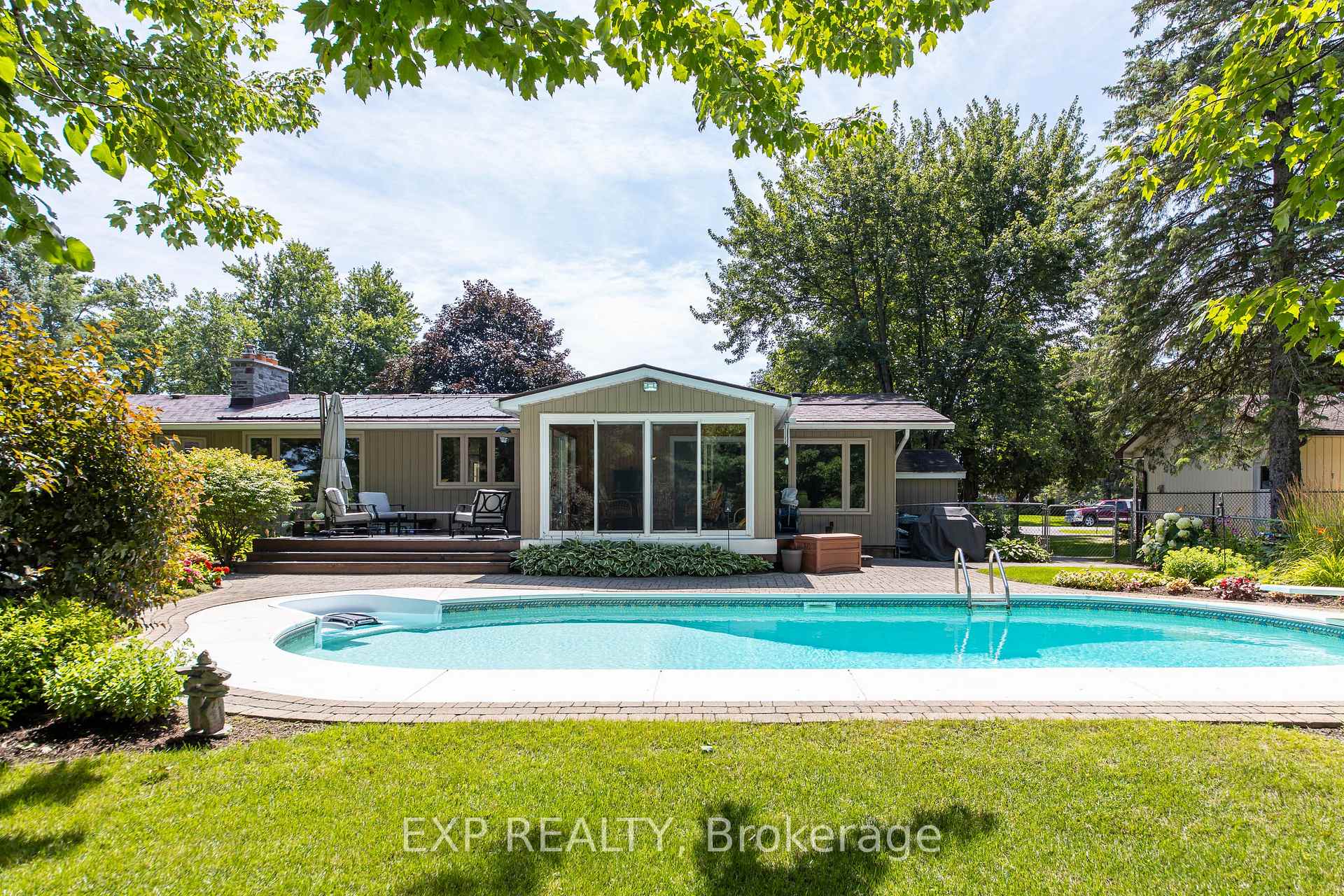 Photo 40 of 1299 Fairway Drive, Ottawa, Manotick South to Roger Stevens — HOMEH