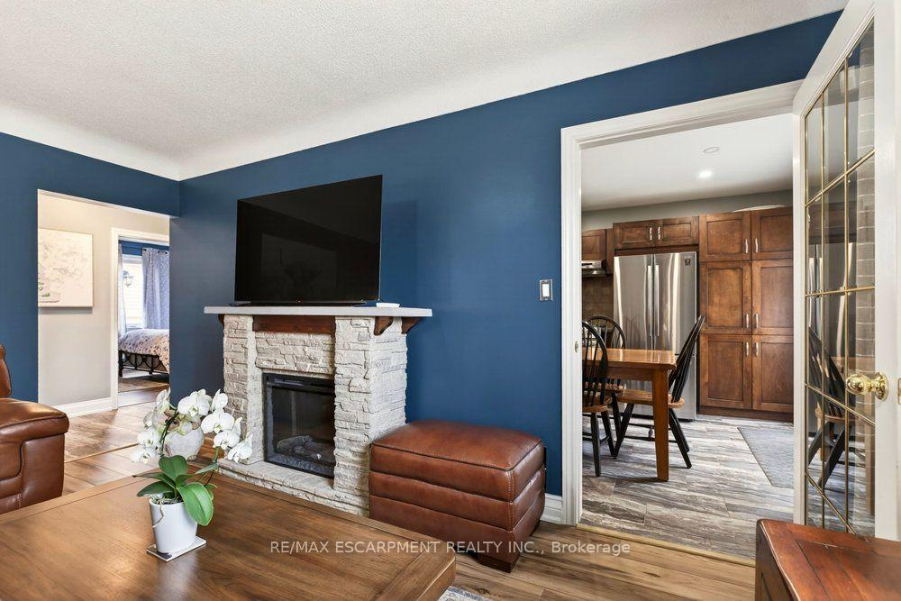 Photo 4 of 328 East 19th Street, Hamilton, Hill Park — HOMEH