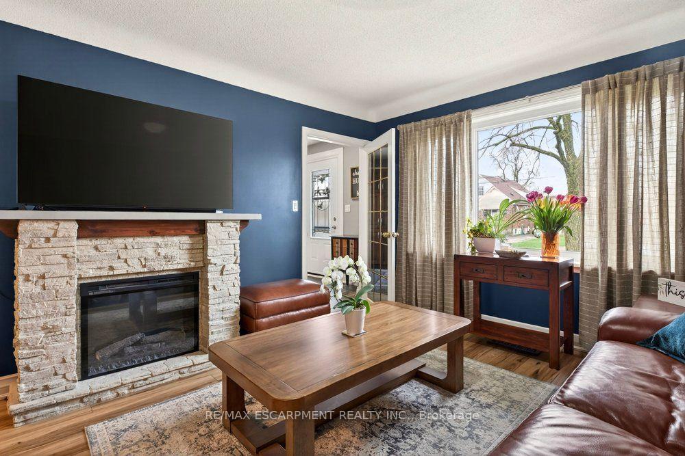 Photo 7 of 328 East 19th Street, Hamilton, Hill Park — HOMEH