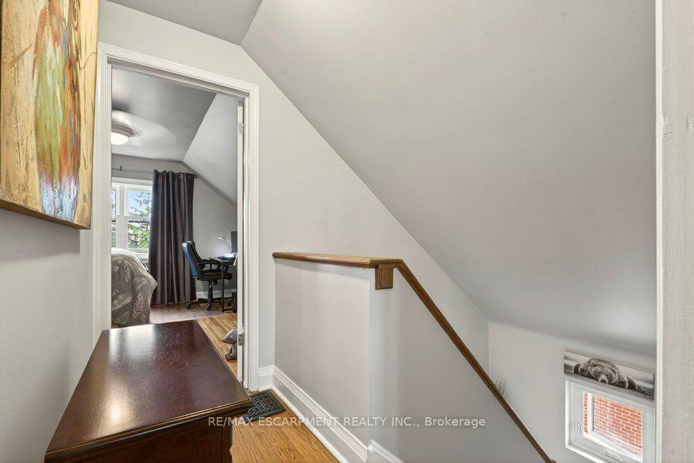 Photo 18 of 328 East 19th Street, Hamilton, Hill Park — HOMEH