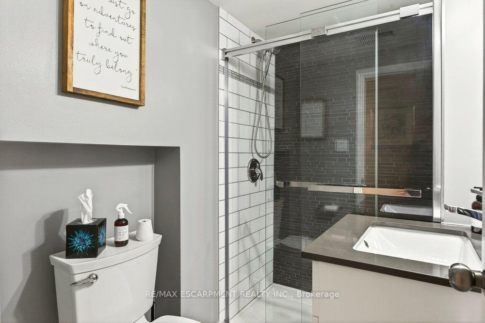 Photo 36 of 328 East 19th Street, Hamilton, Hill Park — HOMEH