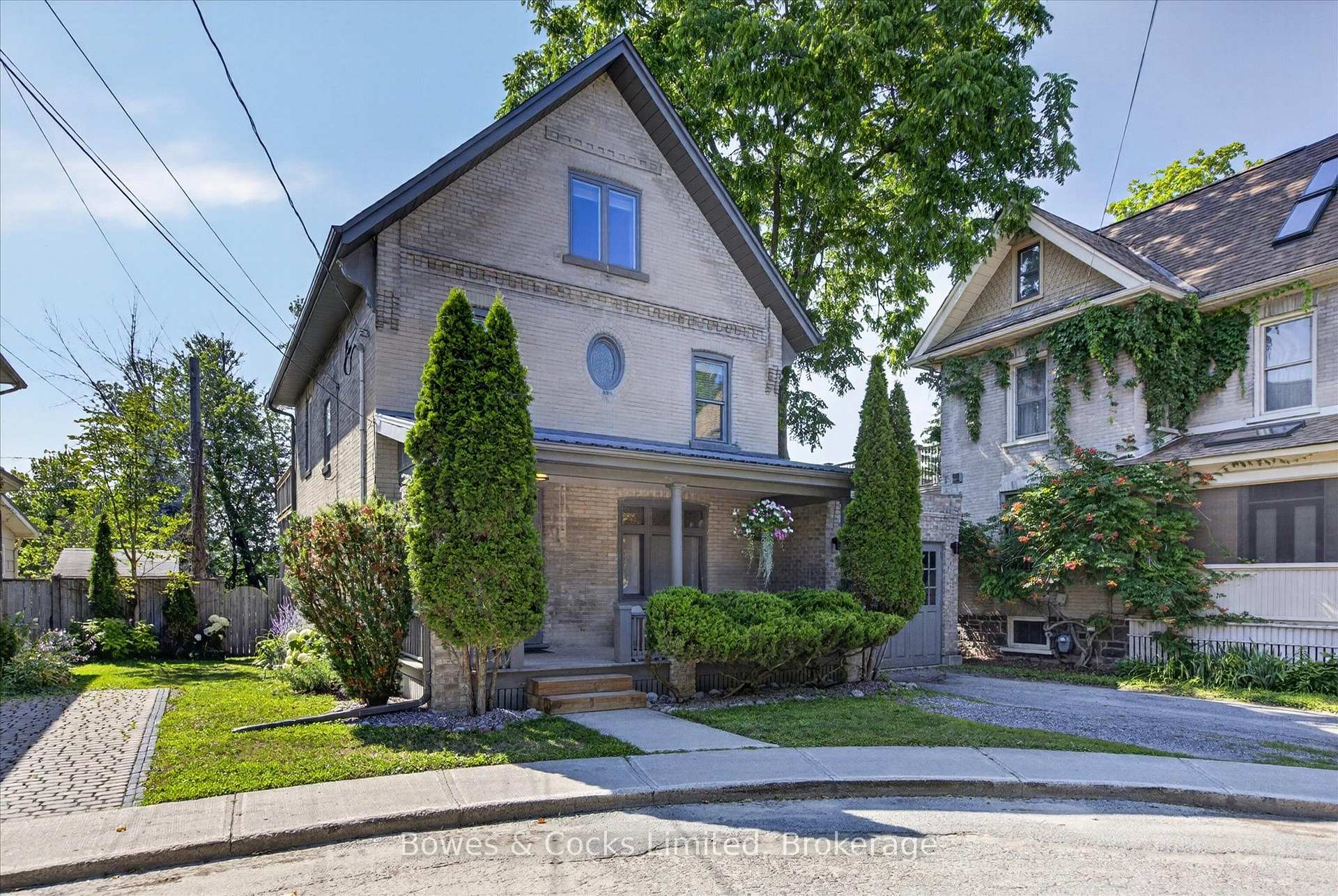 Photo 2 of 251 Engleburn Avenue, Peterborough, Ashburnham Ward 4 — HOMEH