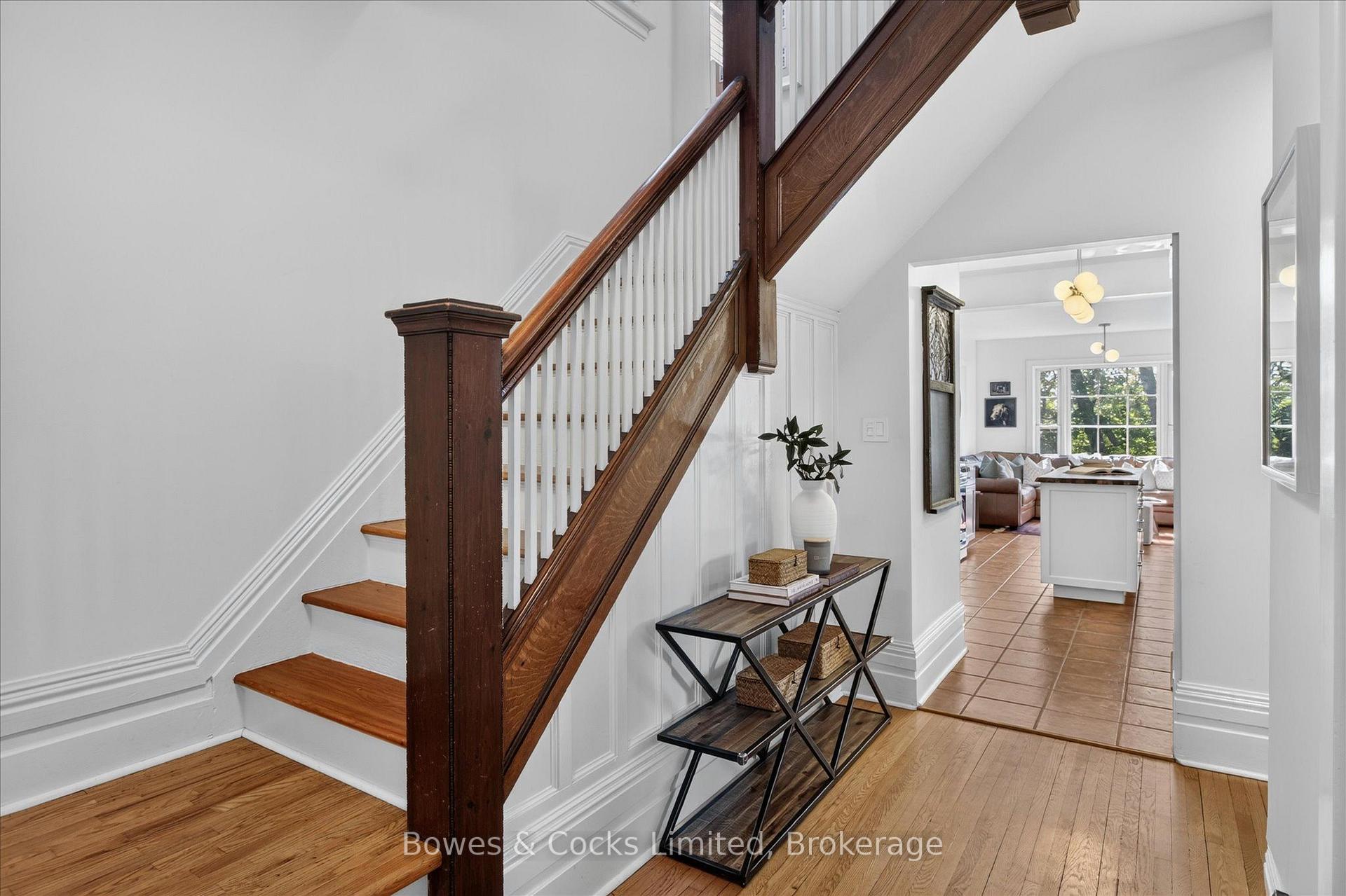 Photo 5 of 251 Engleburn Avenue, Peterborough, Ashburnham Ward 4 — HOMEH
