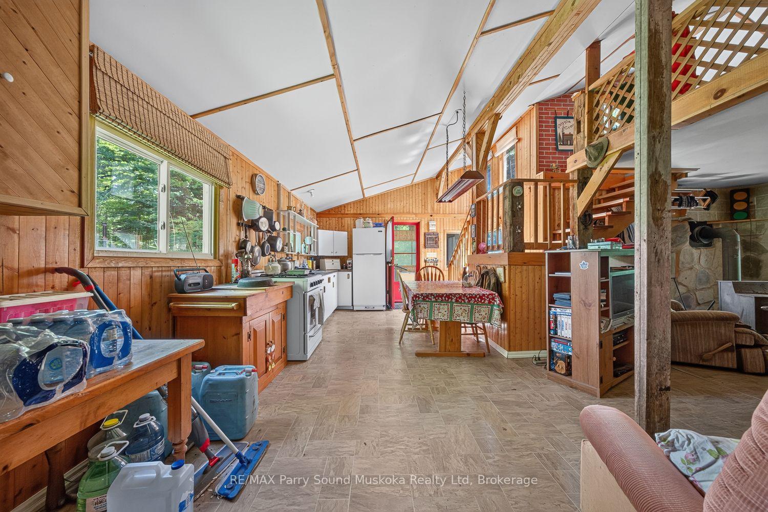 Photo 10 of 32 Shady Maple Trail, Whitestone, Ferrie — HOMEH