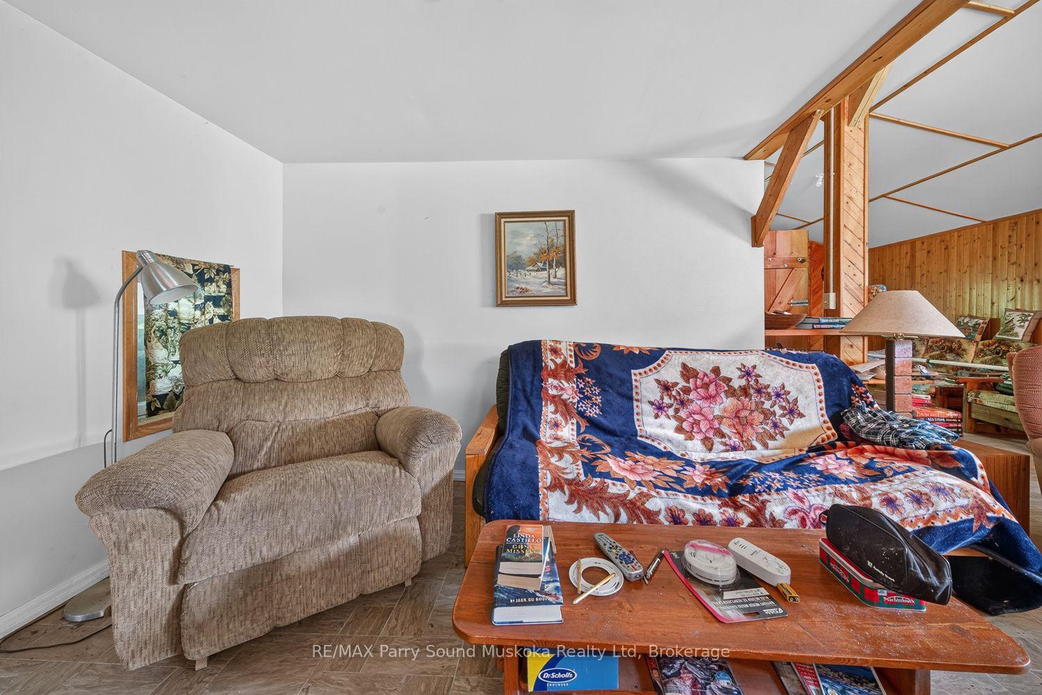 Photo 18 of 32 Shady Maple Trail, Whitestone, Ferrie — HOMEH