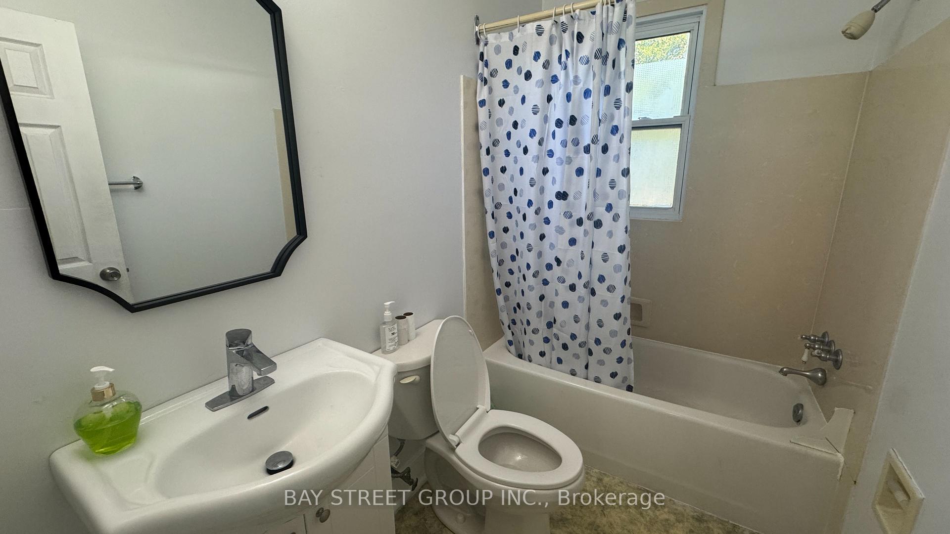 Photo 18 of 14 Macbeth Boulevard, St. Catharines, Glendale/Glenridge — HOMEH