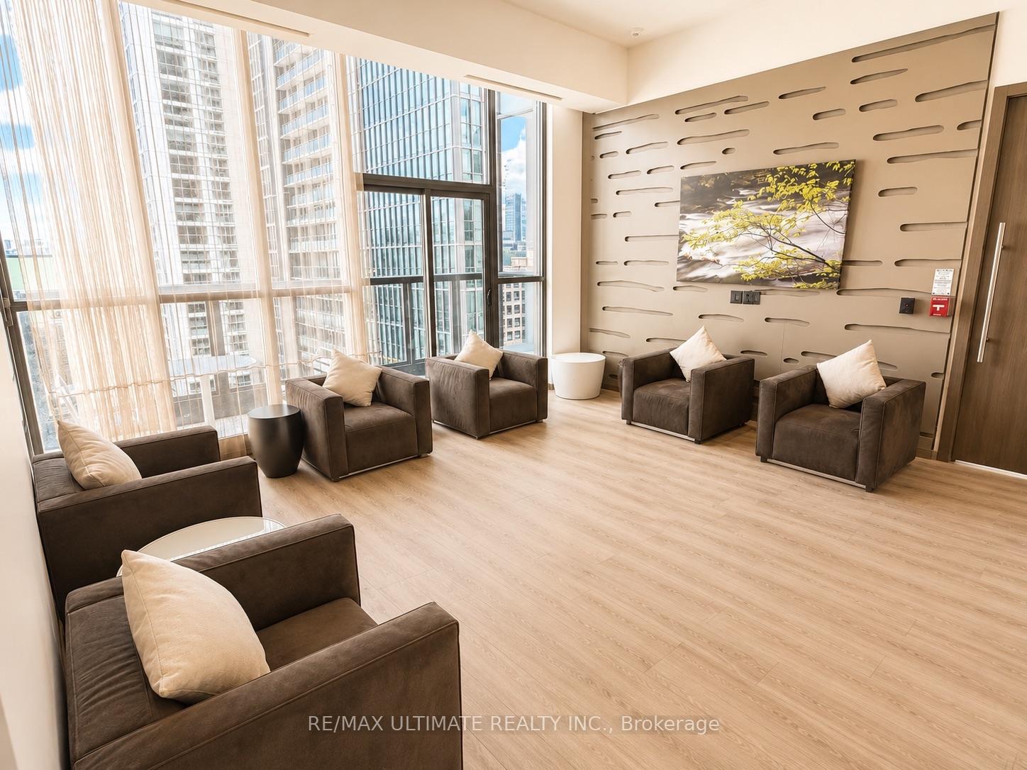 Photo 19 of Unit 301, 101 Charles Street E, Toronto, Church-Yonge Corridor — HOMEH