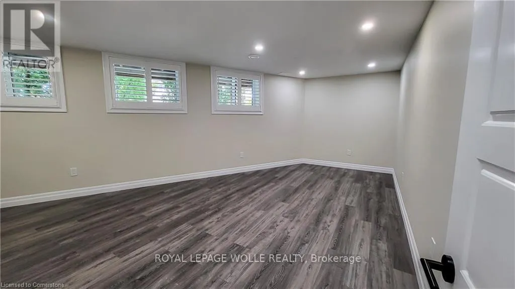 Photo 10 of Unit 3, 410 Zeller Drive, Kitchener — HOMEH