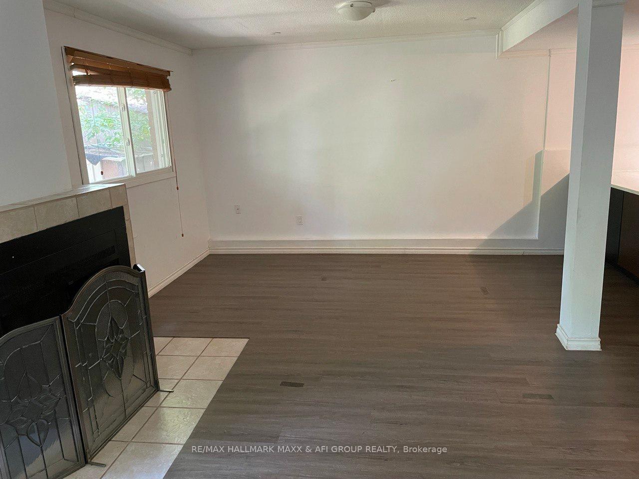 Photo 2 of Unit Basement, 715 Mountview Place, Newmarket, Huron Heights-Leslie Valley — HOMEH