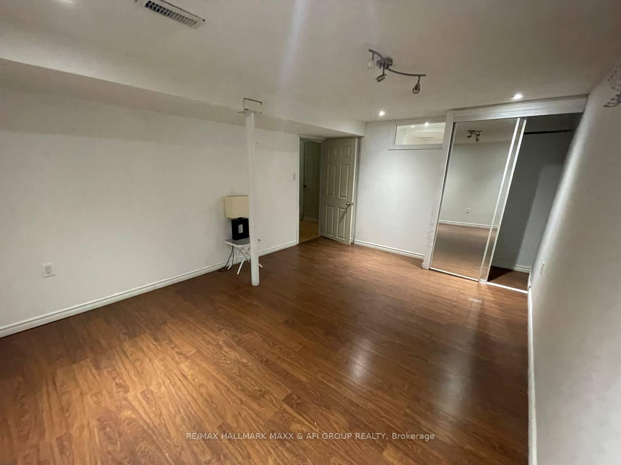 Photo 8 of Unit Basement, 715 Mountview Place, Newmarket, Huron Heights-Leslie Valley — HOMEH