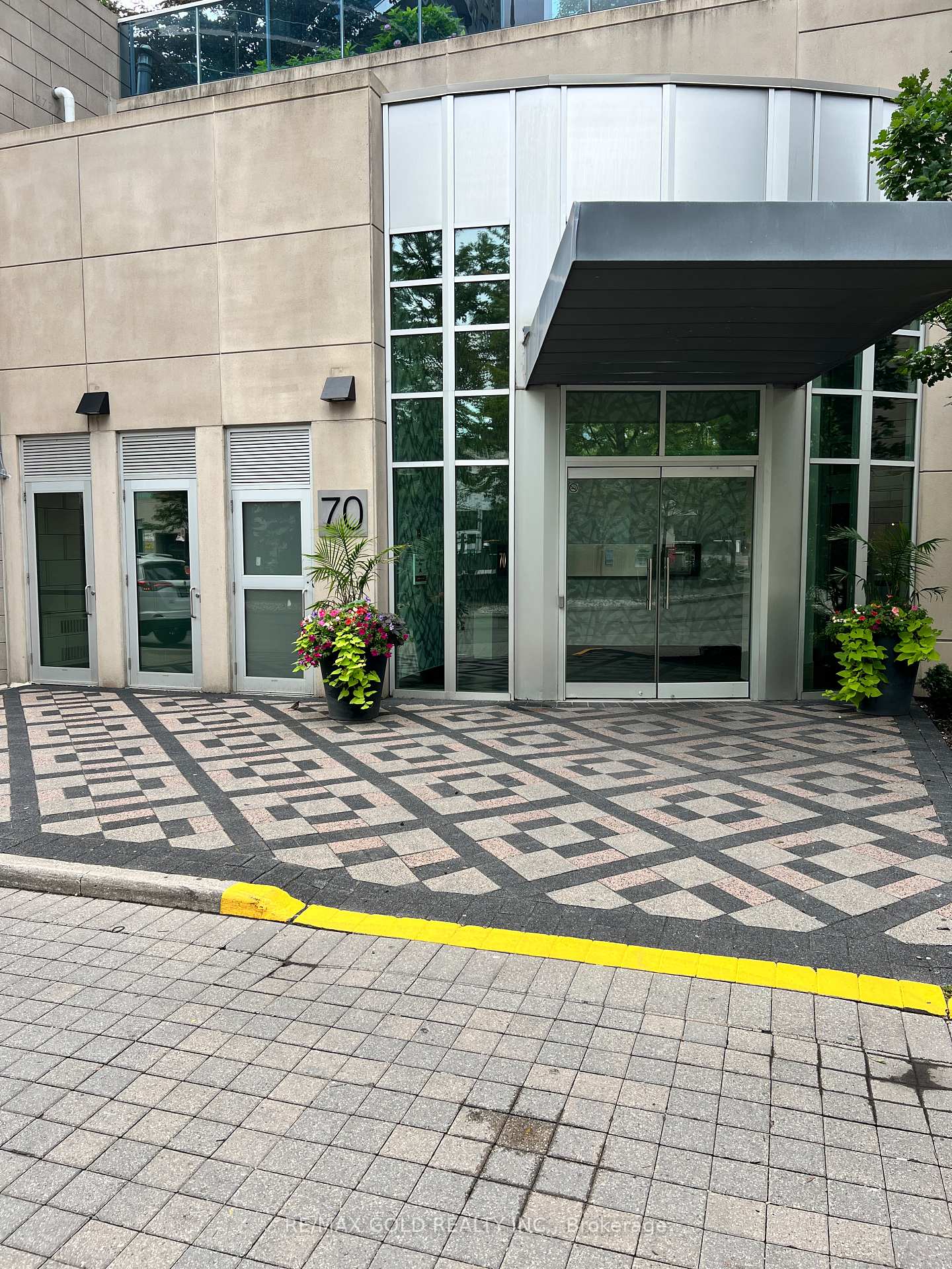 Front of Unit 610, 70 Absolute Avenue