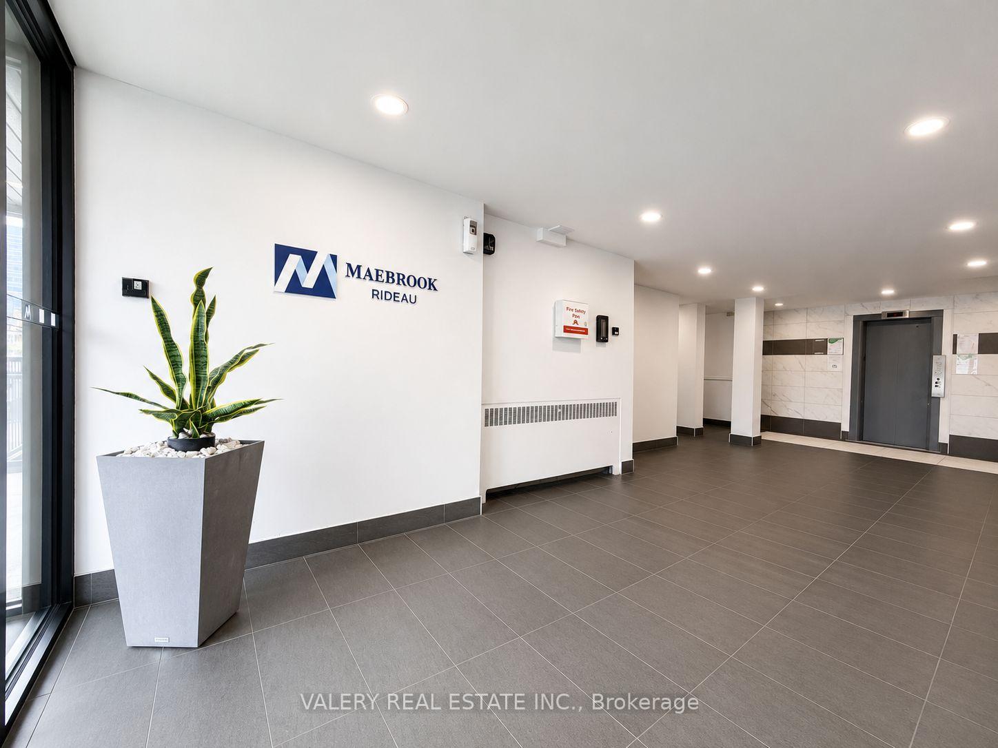 Photo 2 of Unit 00F, 50 Selkirk Street, Ottawa, Vanier — HOMEH