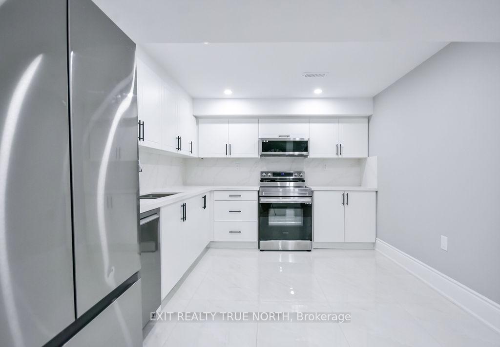 Photo 33 of 108 Rugman Crescent, Springwater, Centre Vespra — HOMEH
