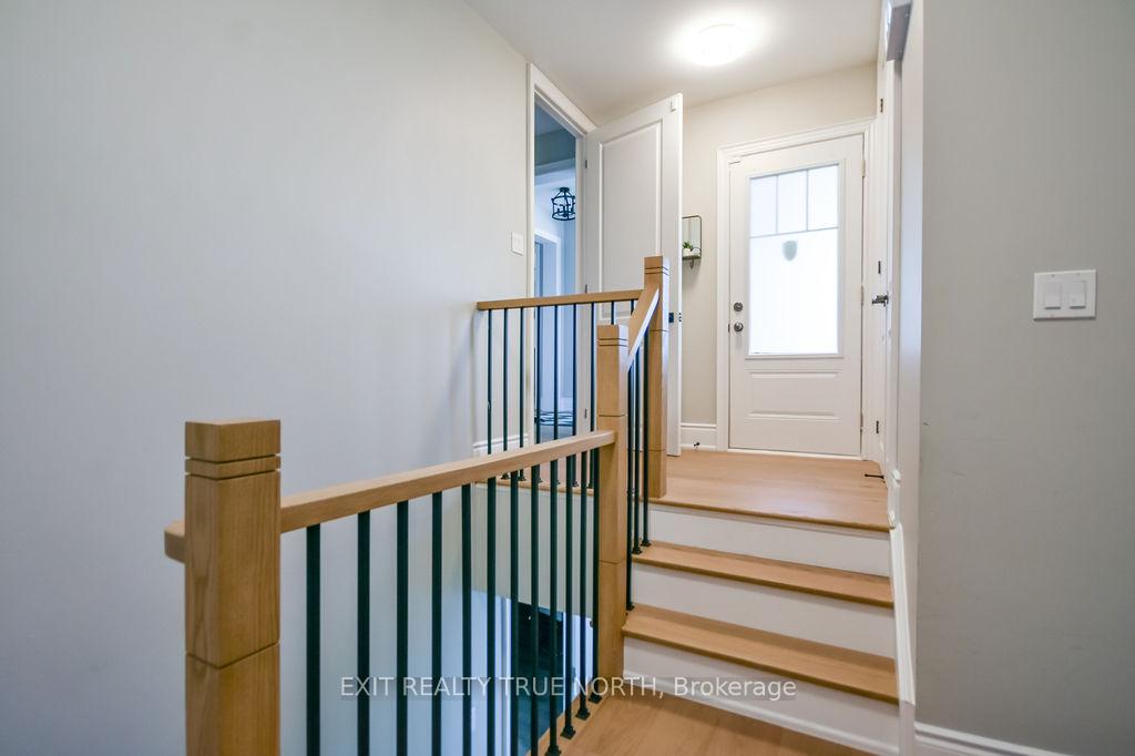 Photo 41 of 108 Rugman Crescent, Springwater, Centre Vespra — HOMEH