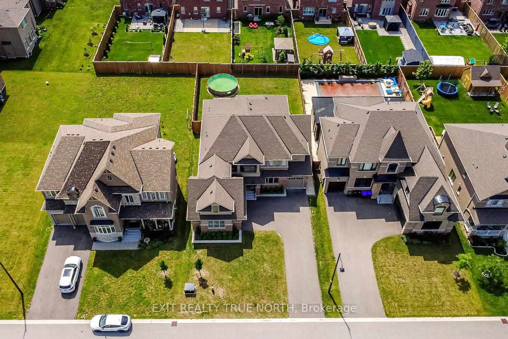 Photo 48 of 108 Rugman Crescent, Springwater, Centre Vespra — HOMEH