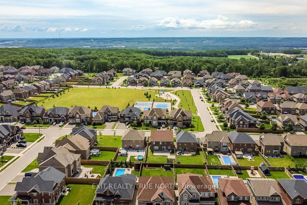 Photo 50 of 108 Rugman Crescent, Springwater, Centre Vespra — HOMEH
