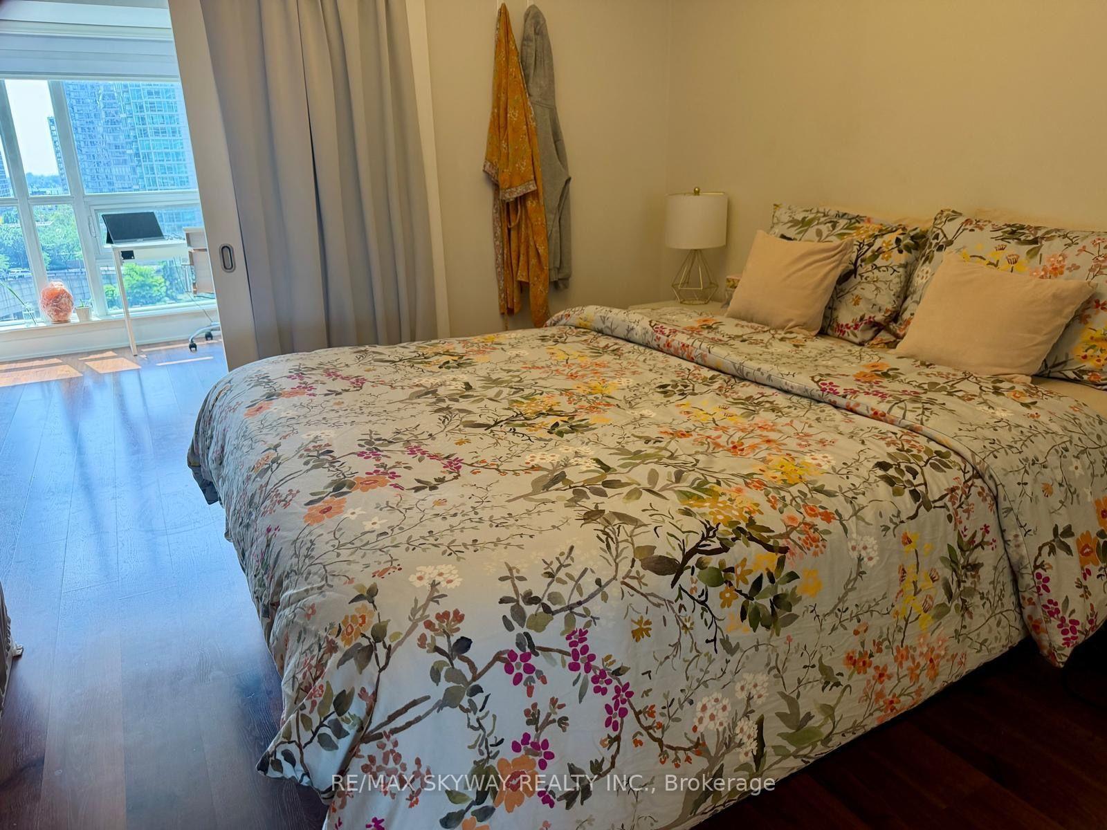 Photo 9 of Unit 919, 20 Blue Jays Way, Toronto, Waterfront Communities — HOMEH