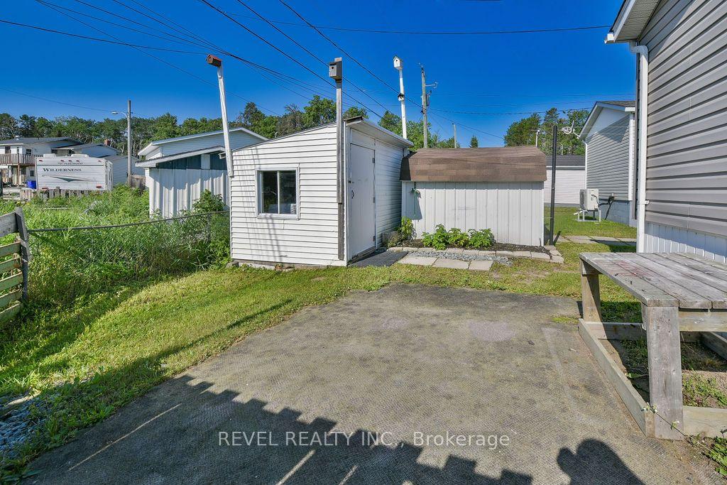 Photo 32 of 126 Remi Crescent, Timmins, TS - Trailer Parks — HOMEH