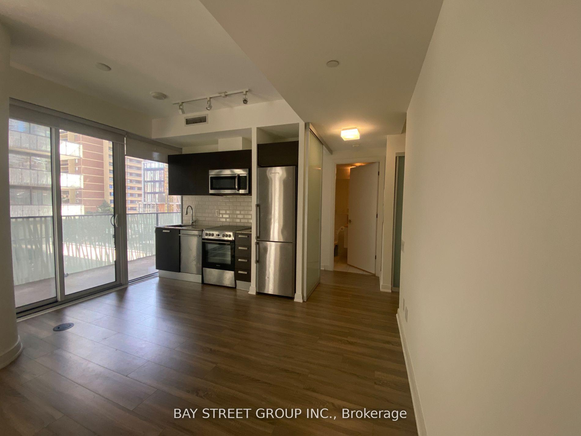 Photo 8 of Unit 401, 42 Charles Street E, Toronto, Church-Yonge Corridor — HOMEH