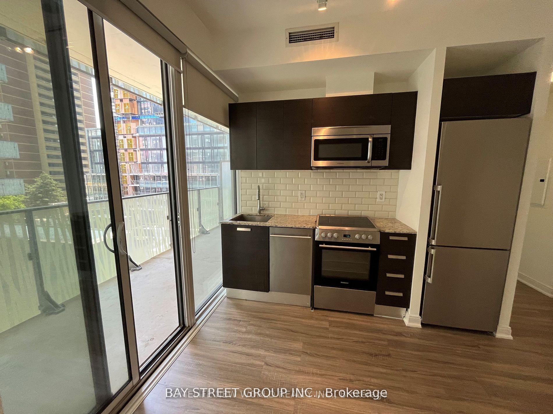 Photo 9 of Unit 401, 42 Charles Street E, Toronto, Church-Yonge Corridor — HOMEH