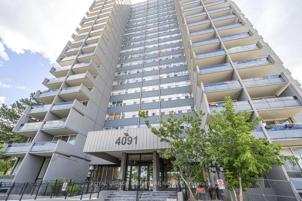 Front of Unit 2007, 4091 Sheppard Avenue E