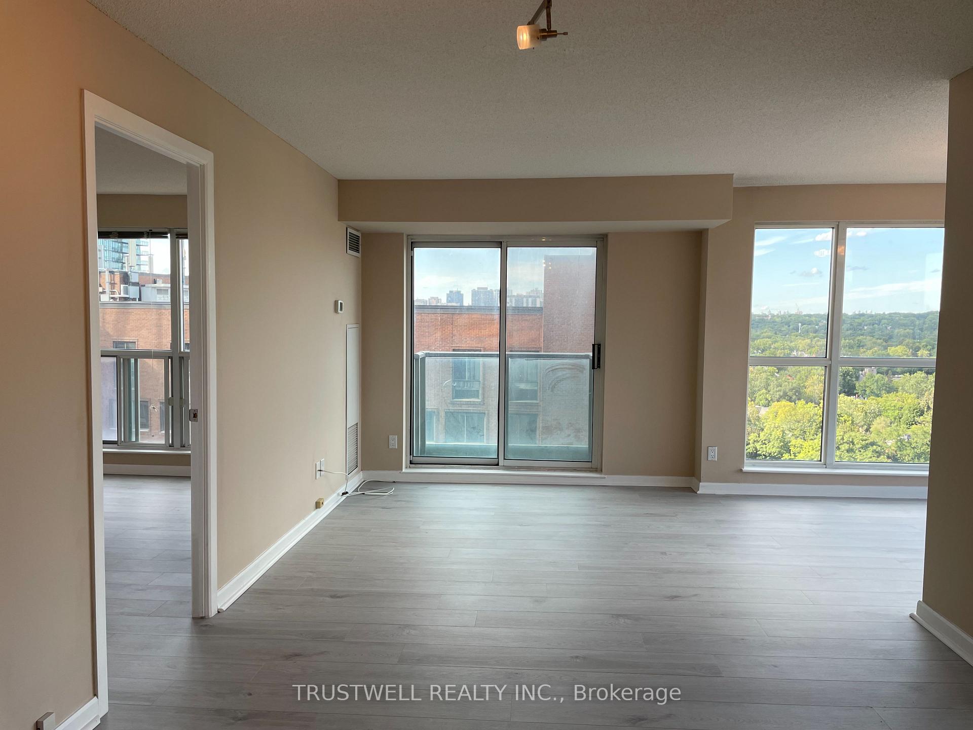 Photo 3 of Unit 1905, 8 Park Road, Toronto, Rosedale-Moore Park — HOMEH