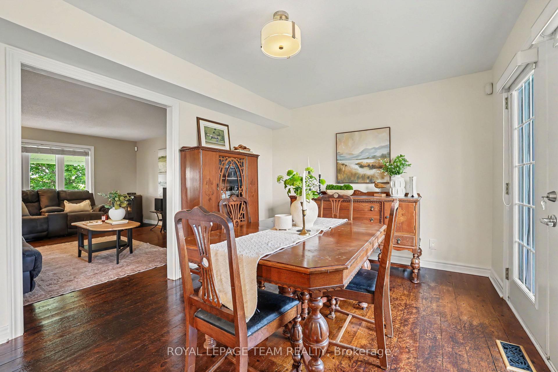 Photo 13 of 2710 Pollock Road, Ottawa, Rideau Twp South To Roger Stevens Drive — HOMEH