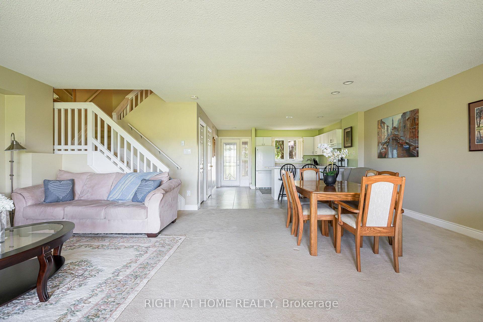 Photo 18 of Unit 9, 569 Oxbow Crescent, Collingwood — HOMEH