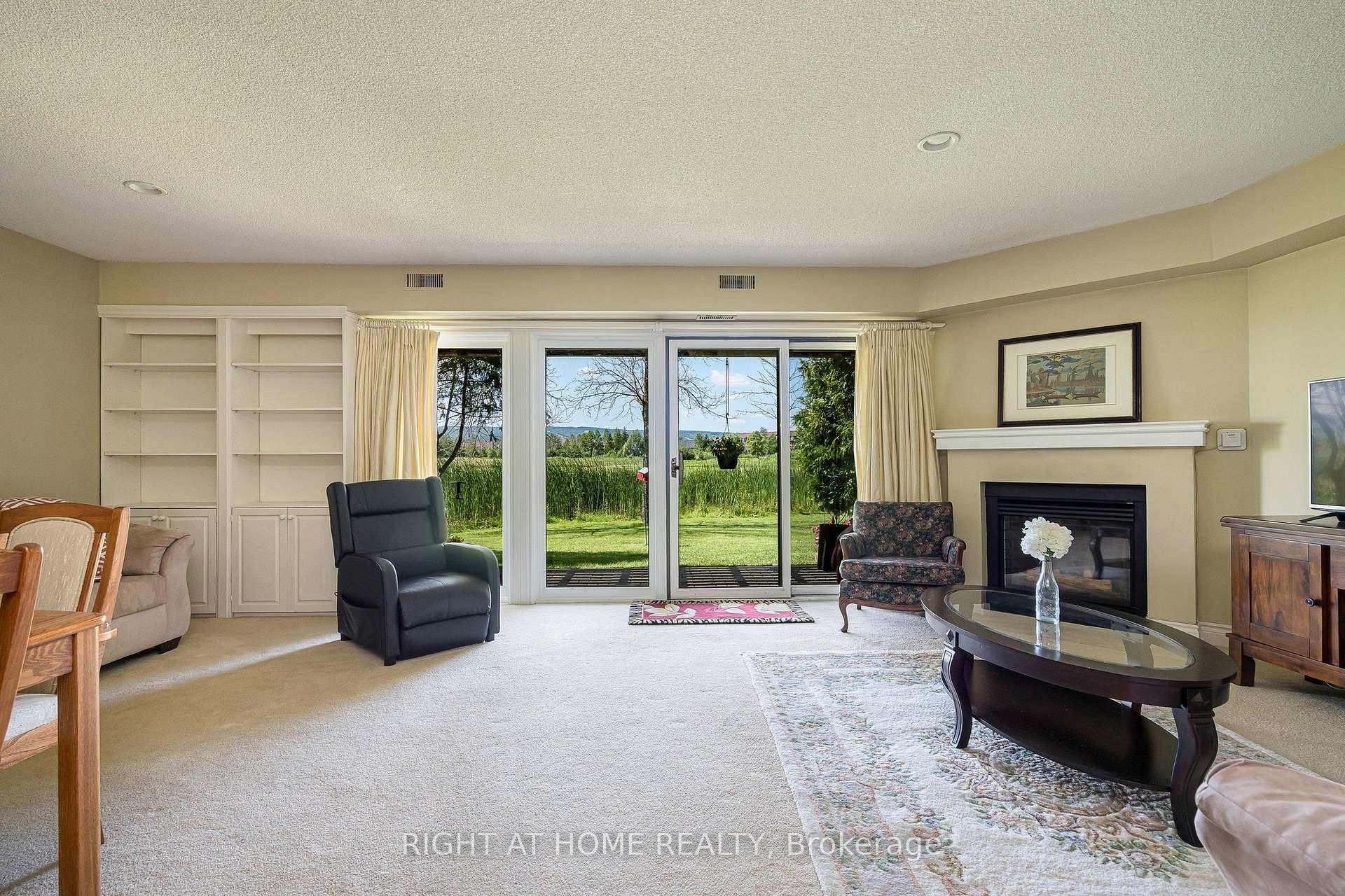 Photo 20 of Unit 9, 569 Oxbow Crescent, Collingwood — HOMEH