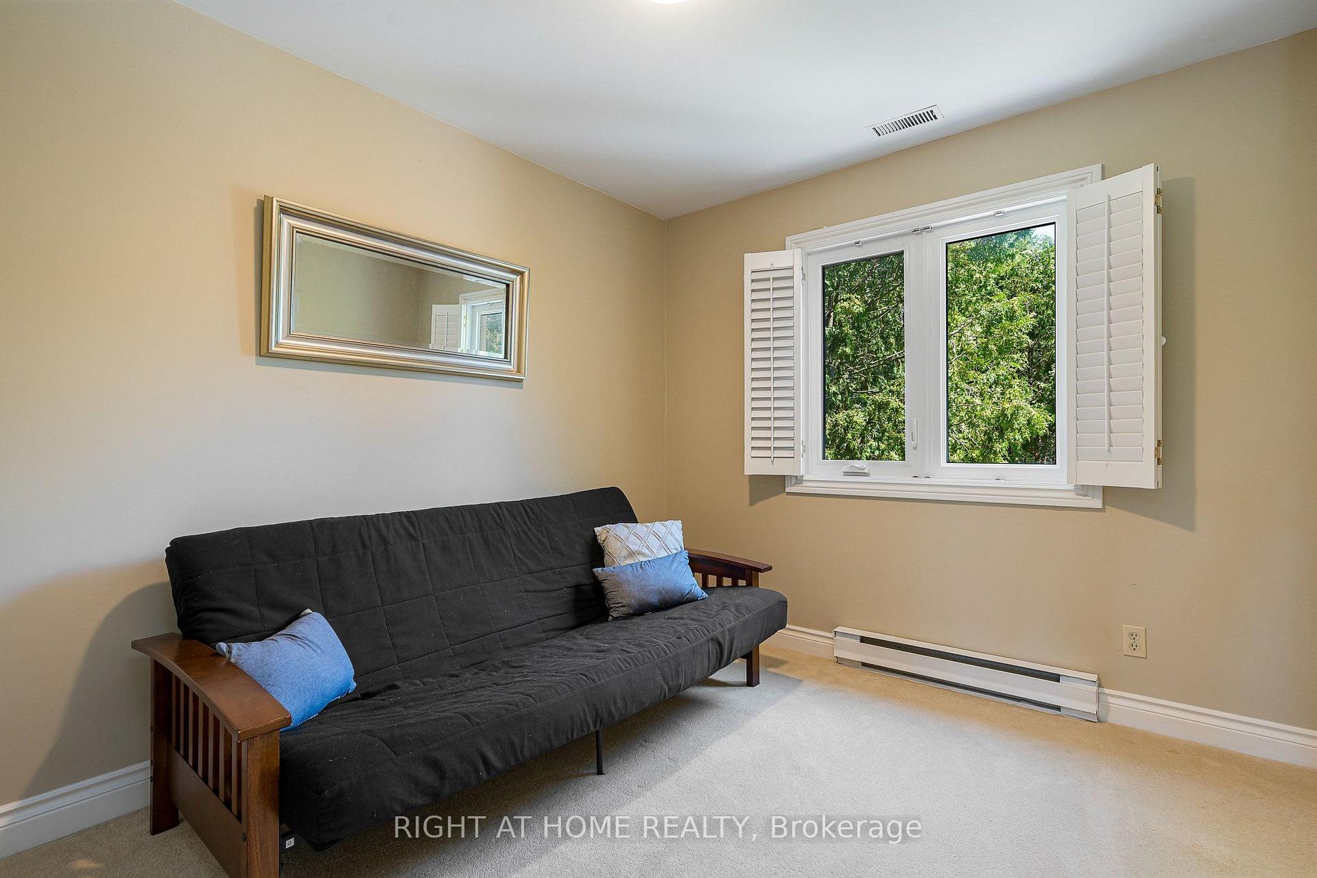 Photo 33 of Unit 9, 569 Oxbow Crescent, Collingwood — HOMEH