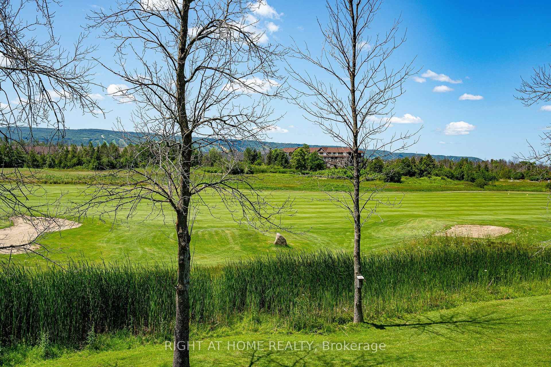 Photo 36 of Unit 9, 569 Oxbow Crescent, Collingwood — HOMEH
