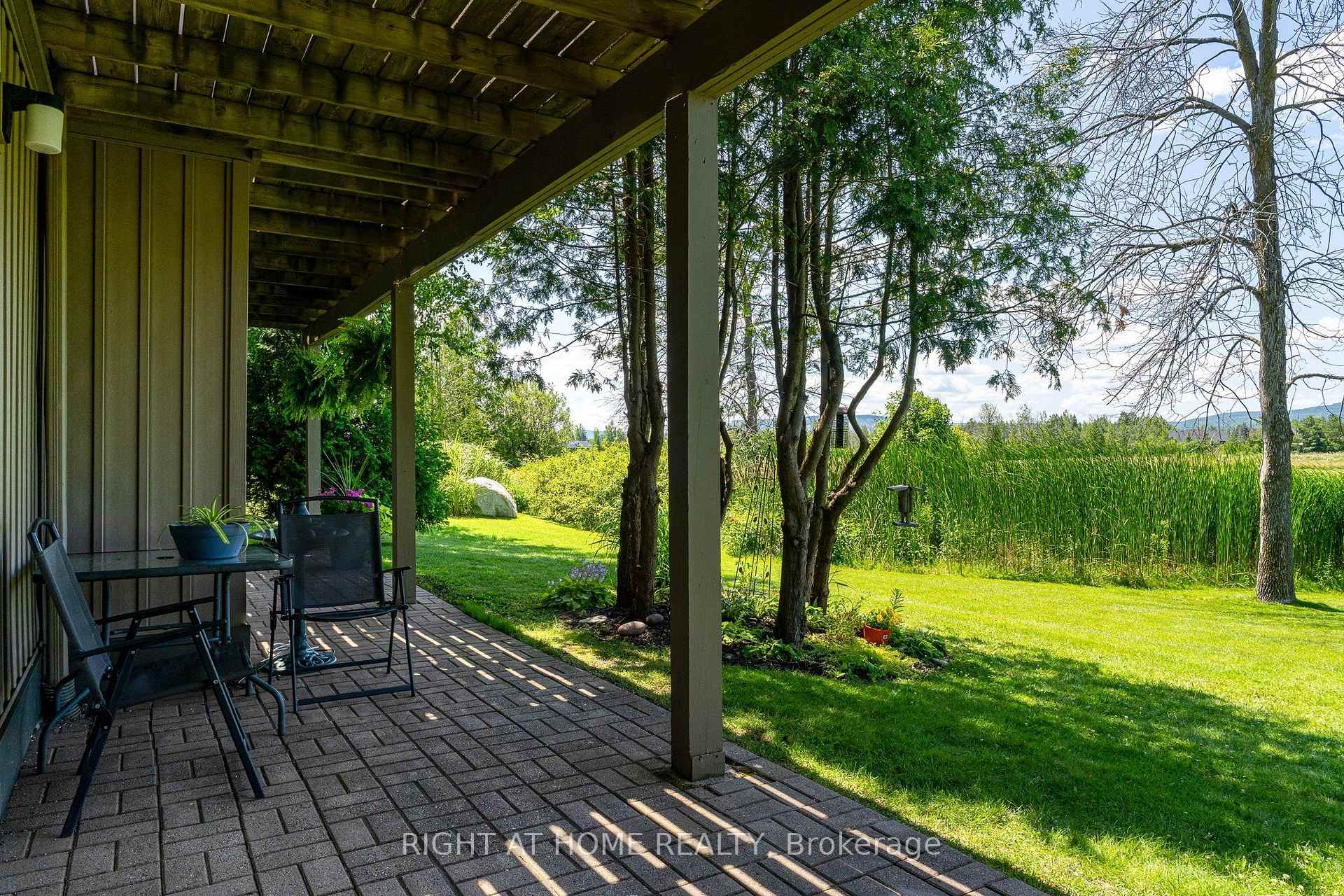 Photo 37 of Unit 9, 569 Oxbow Crescent, Collingwood — HOMEH