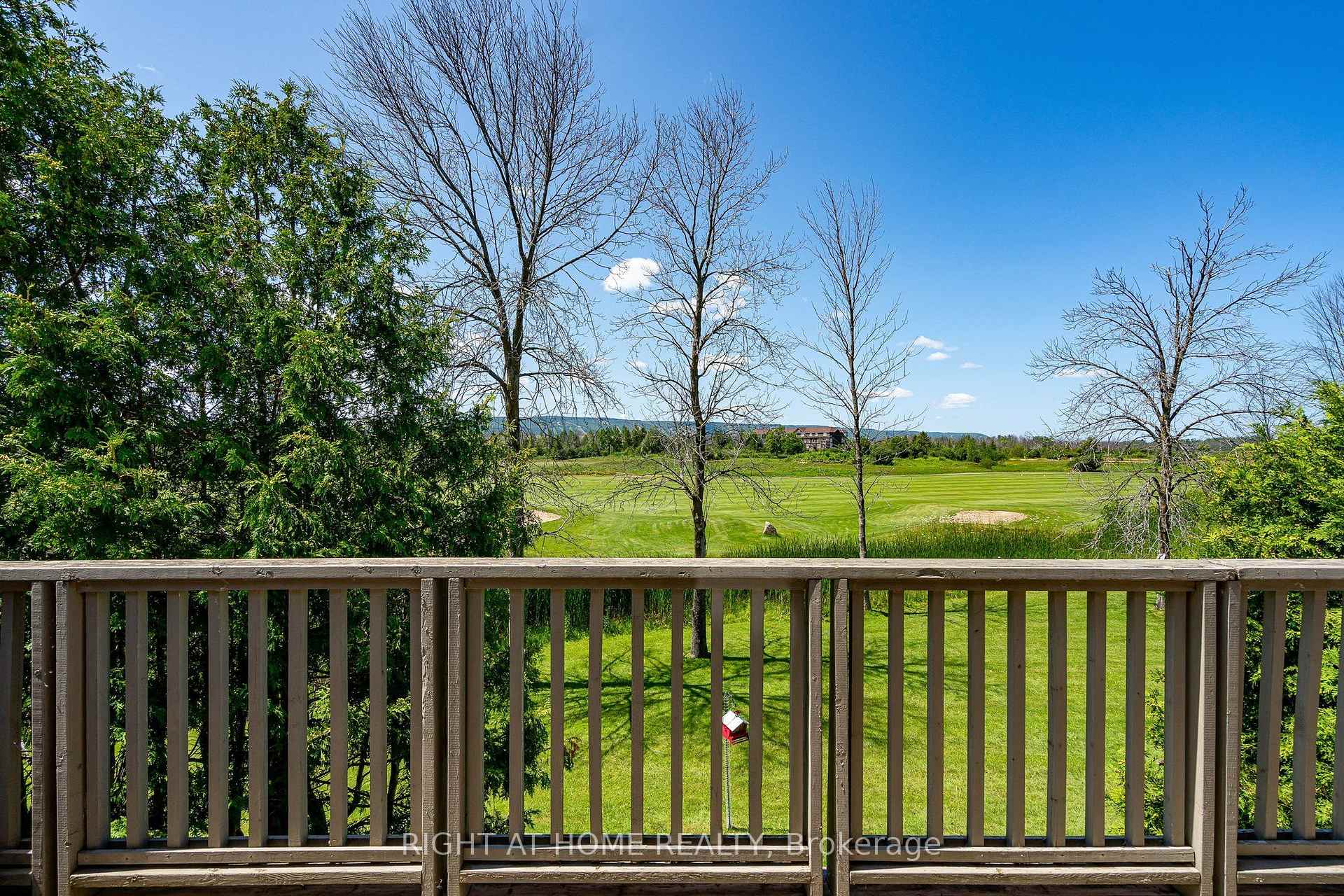Photo 41 of Unit 9, 569 Oxbow Crescent, Collingwood — HOMEH