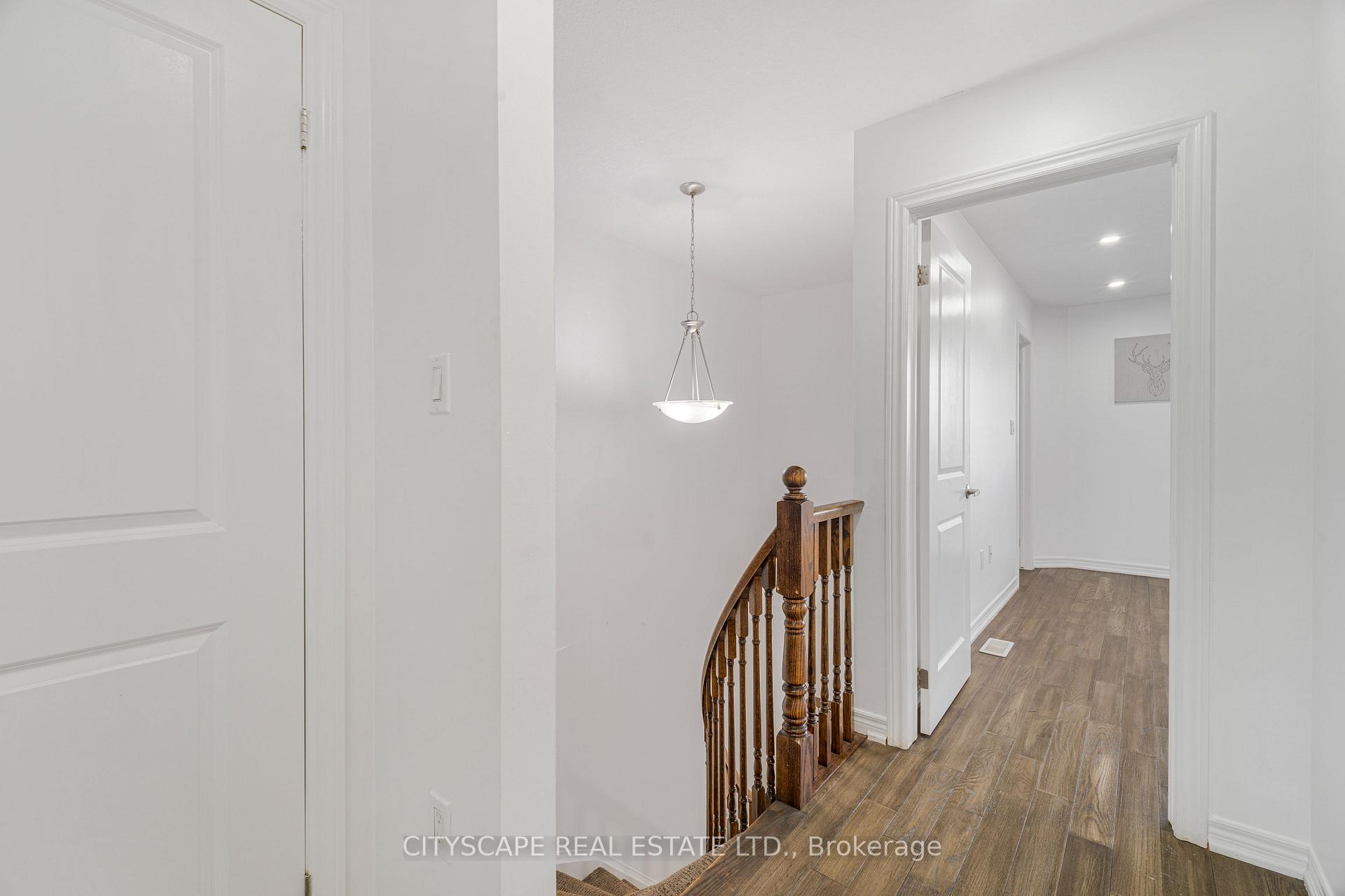 Photo 15 of 14 Redcedar Crescent, Hamilton, Fruitland — HOMEH