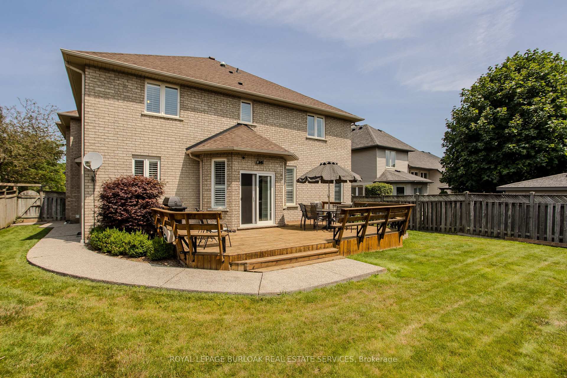 Photo 4 of 67 Walcotte Avenue, Hamilton, Meadowlands — HOMEH