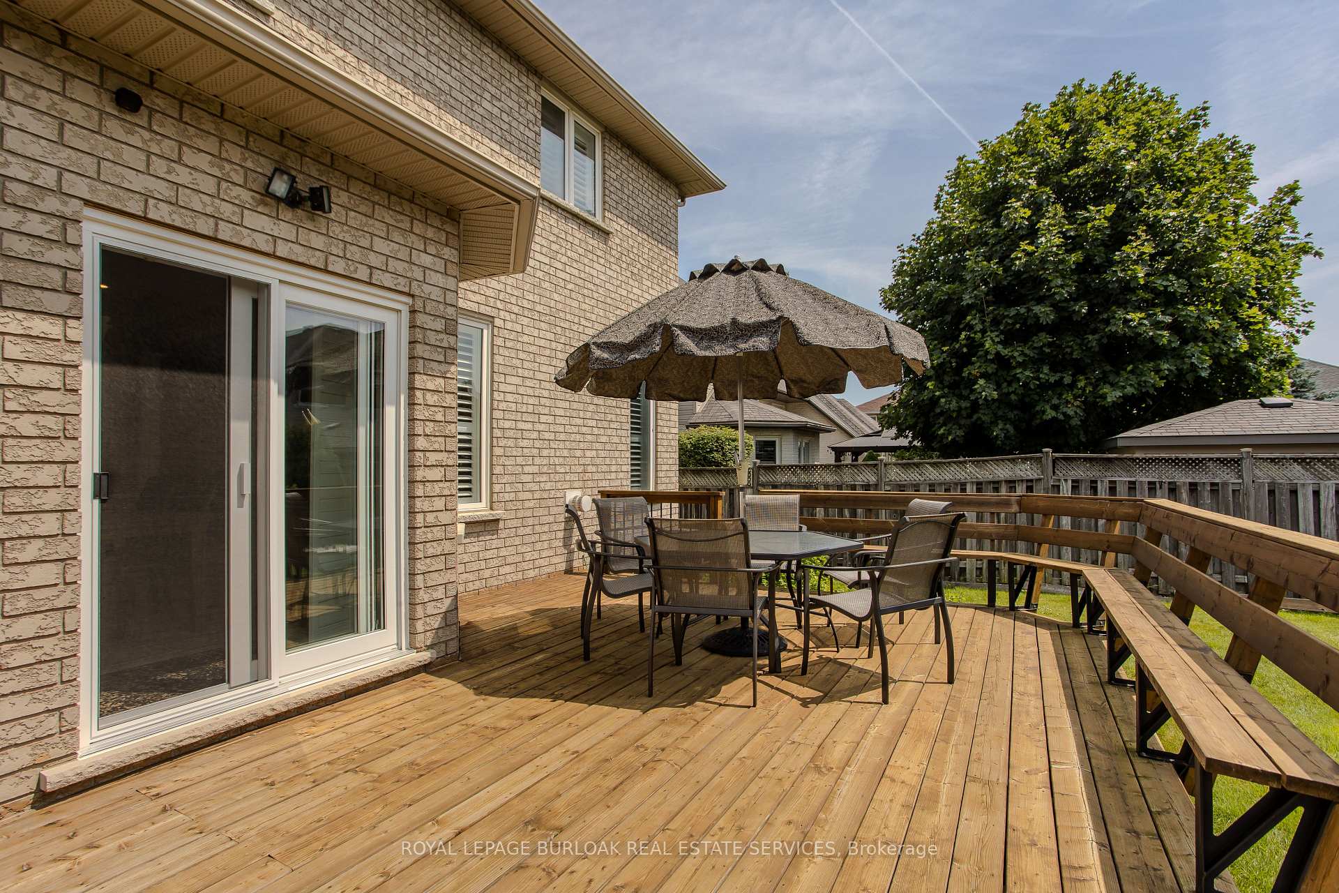 Photo 5 of 67 Walcotte Avenue, Hamilton, Meadowlands — HOMEH