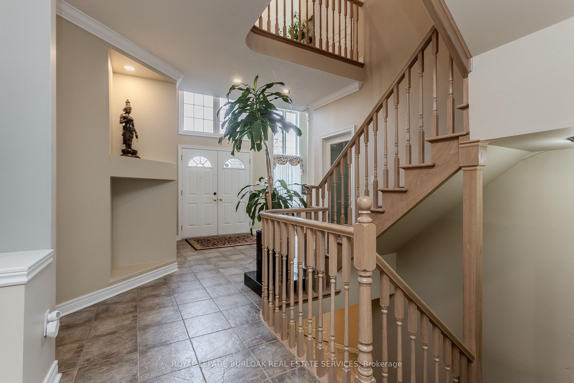 Photo 7 of 67 Walcotte Avenue, Hamilton, Meadowlands — HOMEH