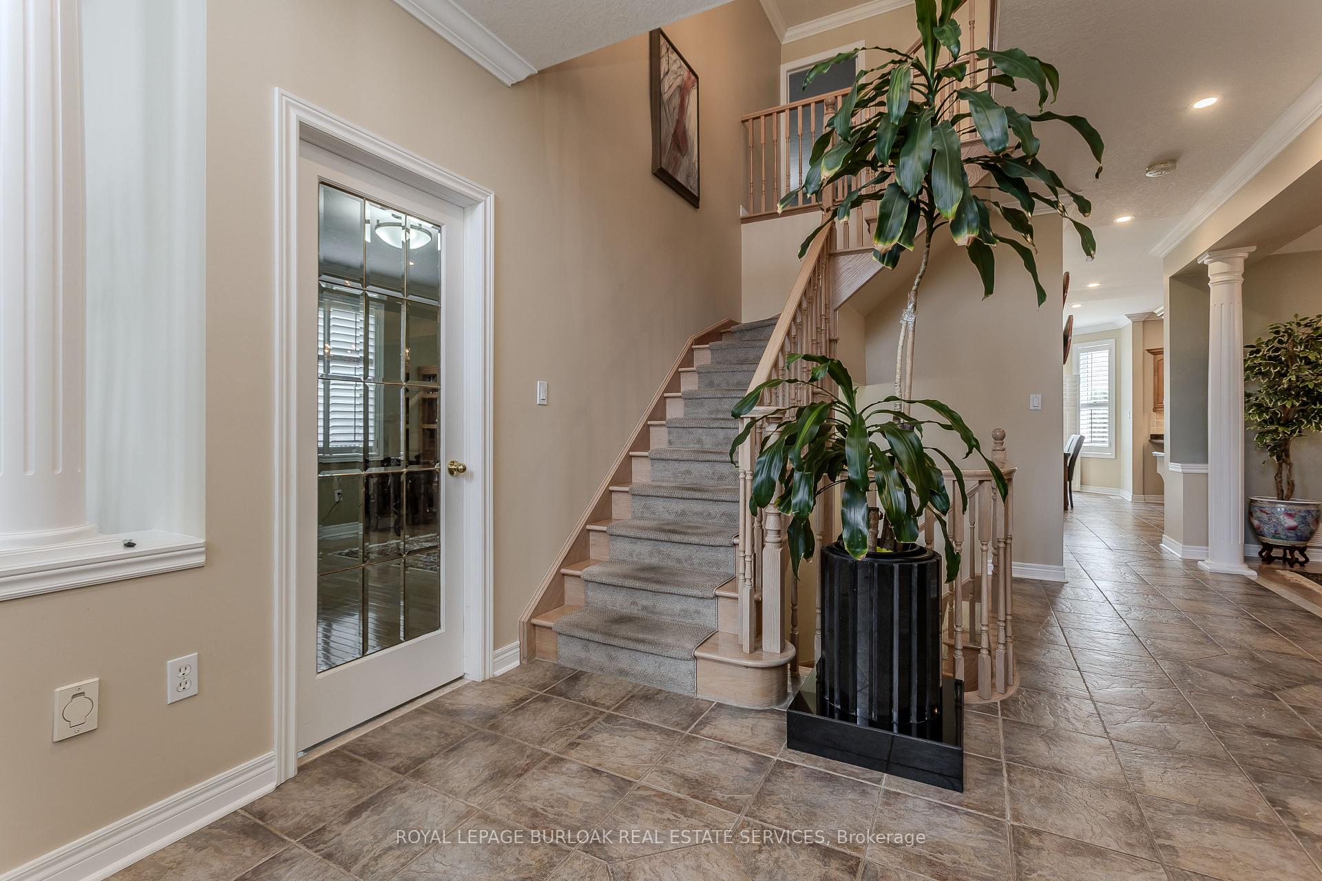 Photo 21 of 67 Walcotte Avenue, Hamilton, Meadowlands — HOMEH