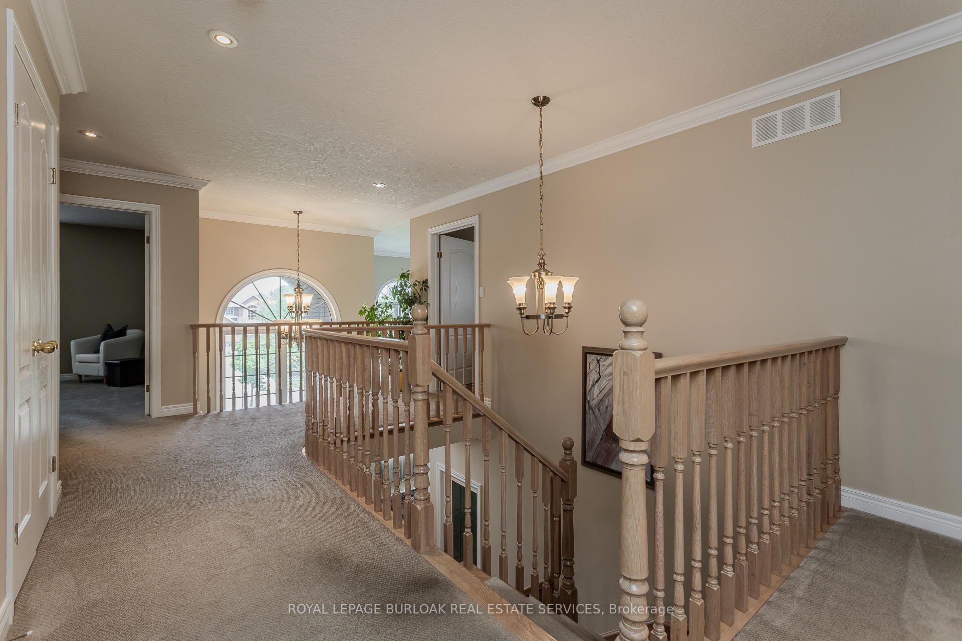Photo 22 of 67 Walcotte Avenue, Hamilton, Meadowlands — HOMEH