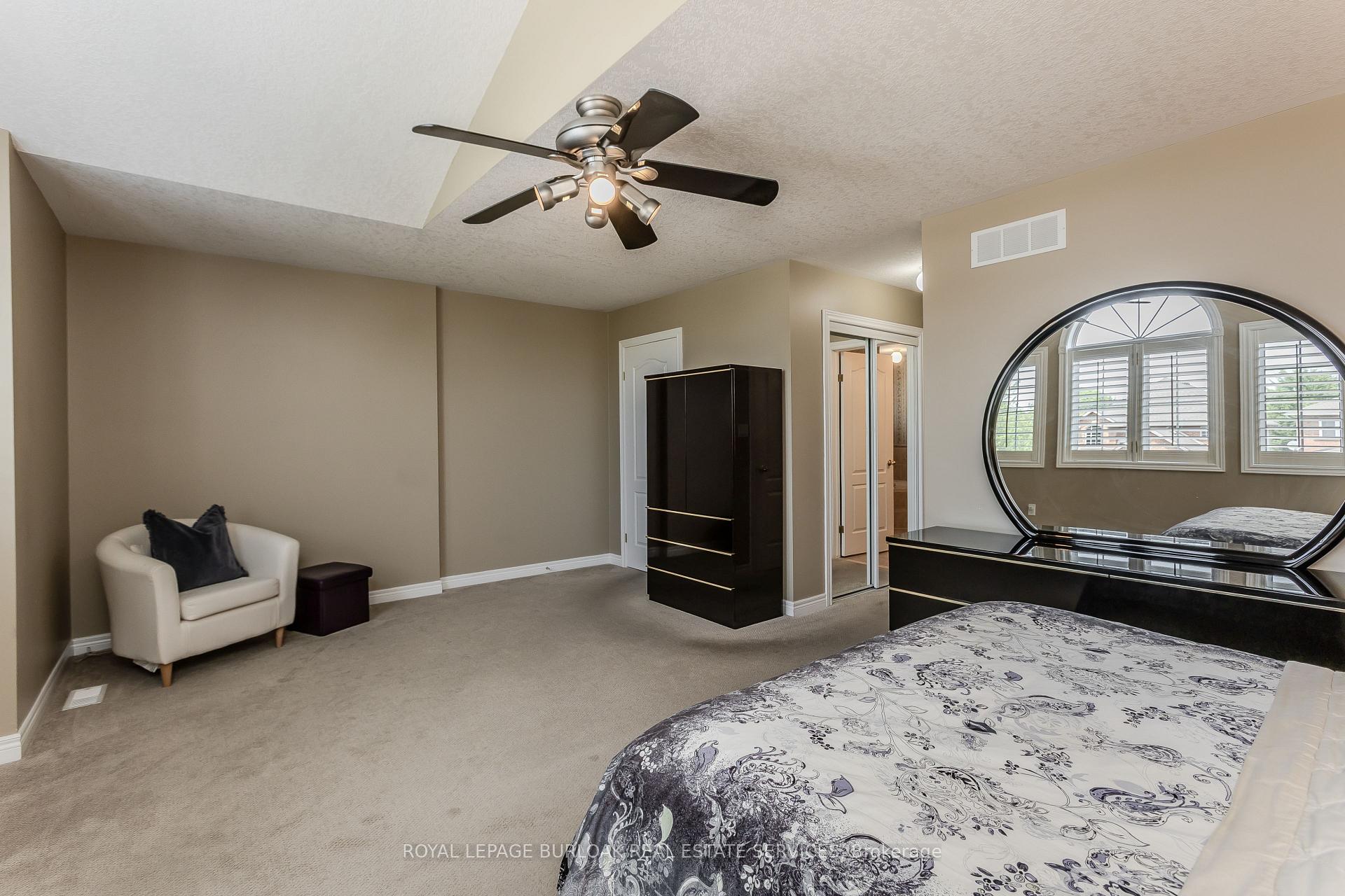 Photo 25 of 67 Walcotte Avenue, Hamilton, Meadowlands — HOMEH