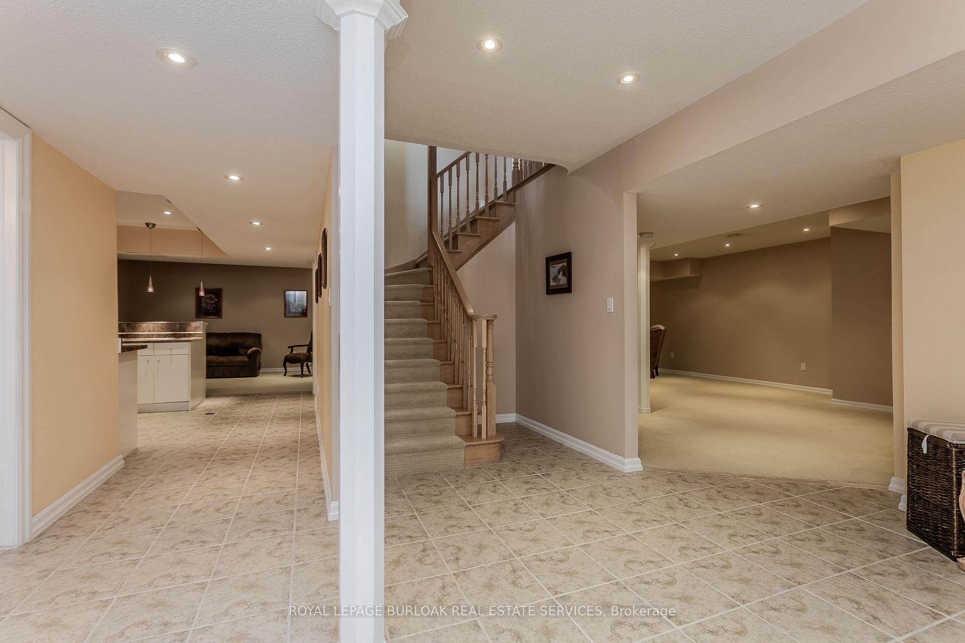 Photo 35 of 67 Walcotte Avenue, Hamilton, Meadowlands — HOMEH
