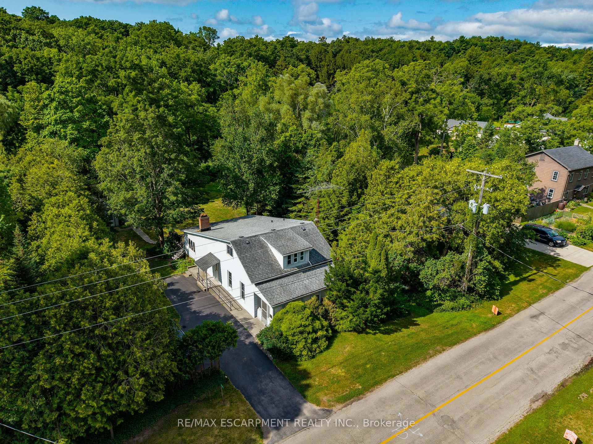 Photo 4 of 2312 Front Road, Norfolk, Normandale — HOMEH