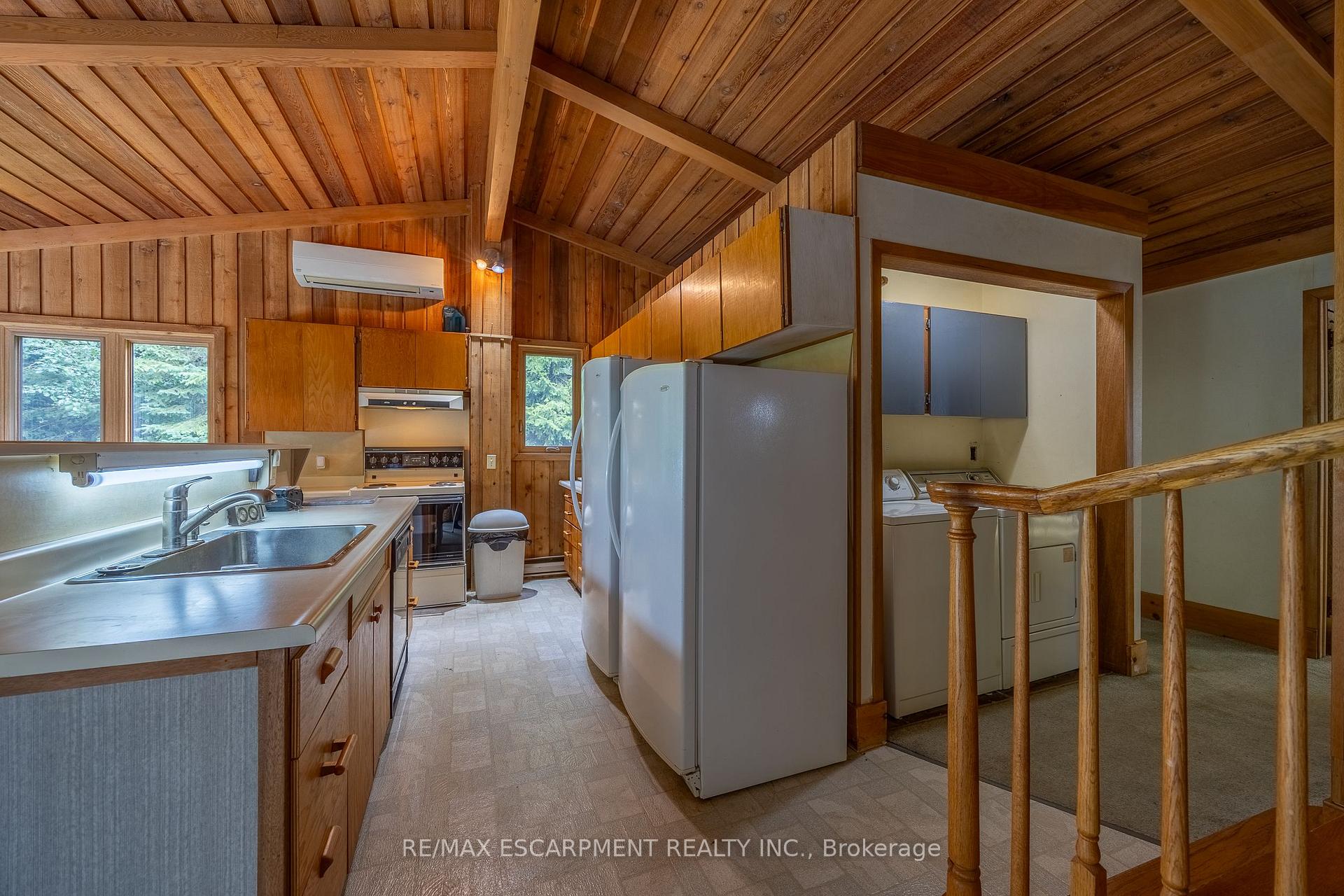 Photo 11 of 2312 Front Road, Norfolk, Normandale — HOMEH