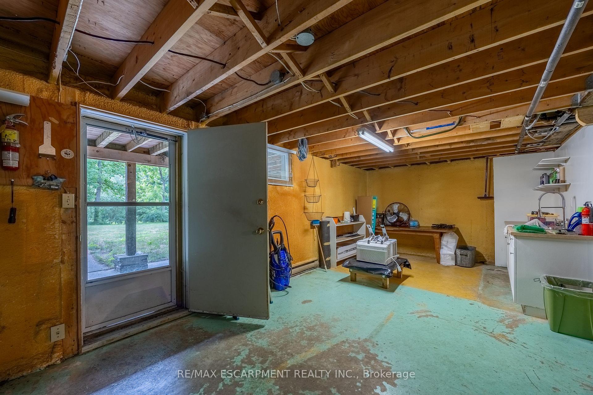Photo 31 of 2312 Front Road, Norfolk, Normandale — HOMEH