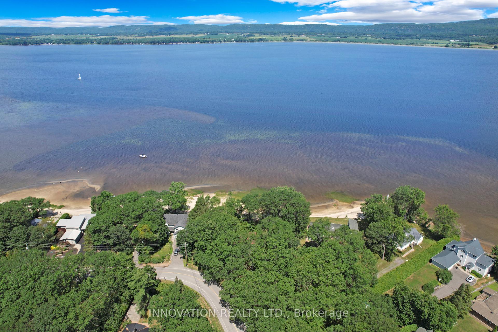 Photo 10 of 672 Bayview Drive, Ottawa, Constance Bay — HOMEH
